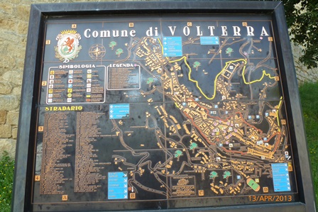 VOLTERRA (PI) e CERTALDO (FI), il borgo di BOCCACCIO: due gioielli toscani