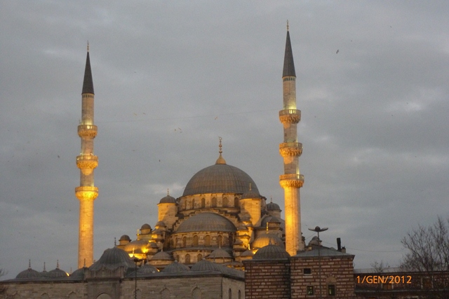 ISTANBUL: LA CULLA DELLA CIVILTA’ SU DUE CONTINENTI