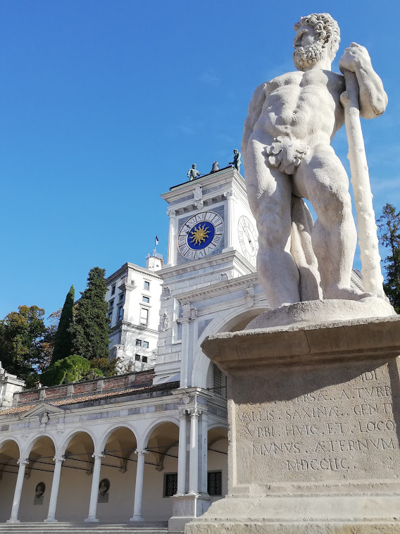 Premiazione dei  “NONNI PIU'” in Castello – Udine             9 ottobre 2020
