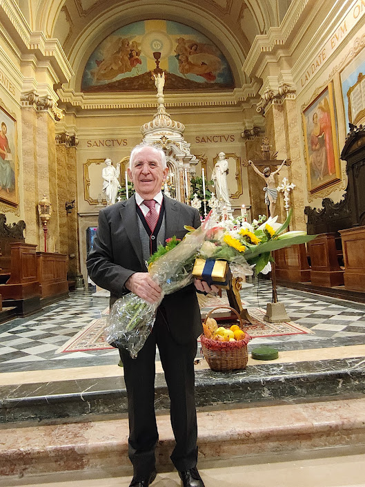 OLINDO BOSA,  da 70 anni organista in chiesa